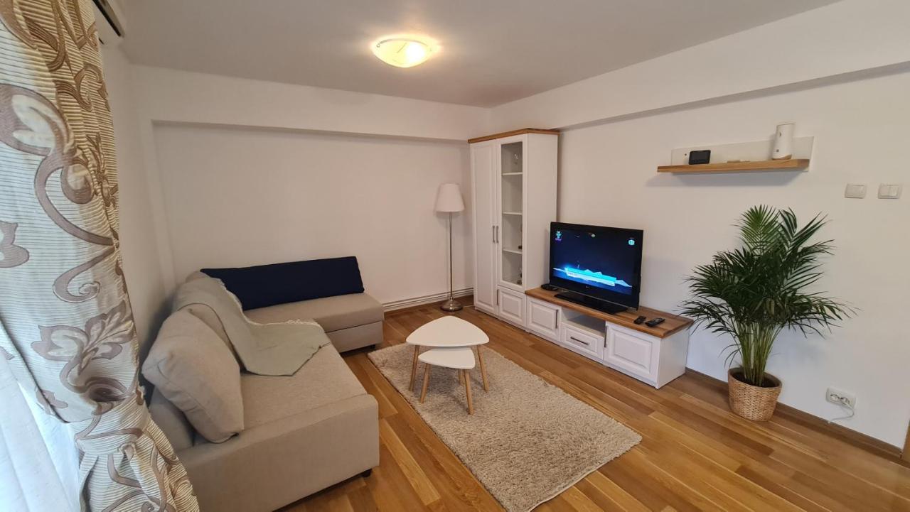 Vs Apartment *
